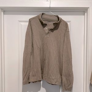 Van Heusen Sweater Button Up Collar “L”